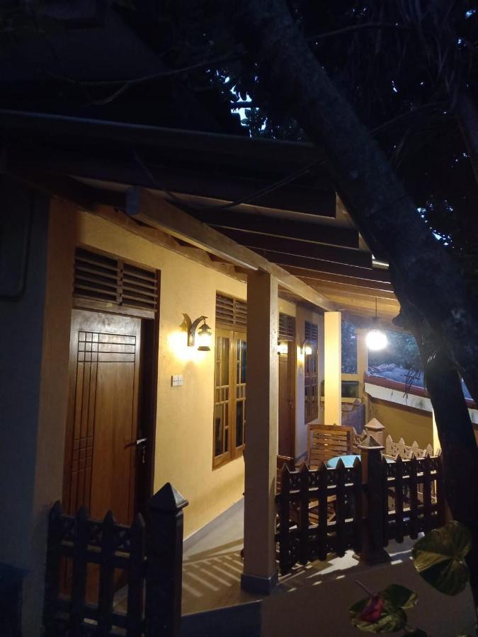 Guruge Guest House 阿杭格默 外观 照片