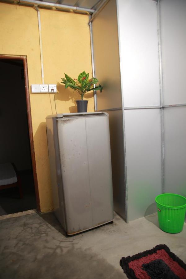 Guruge Guest House 阿杭格默 外观 照片